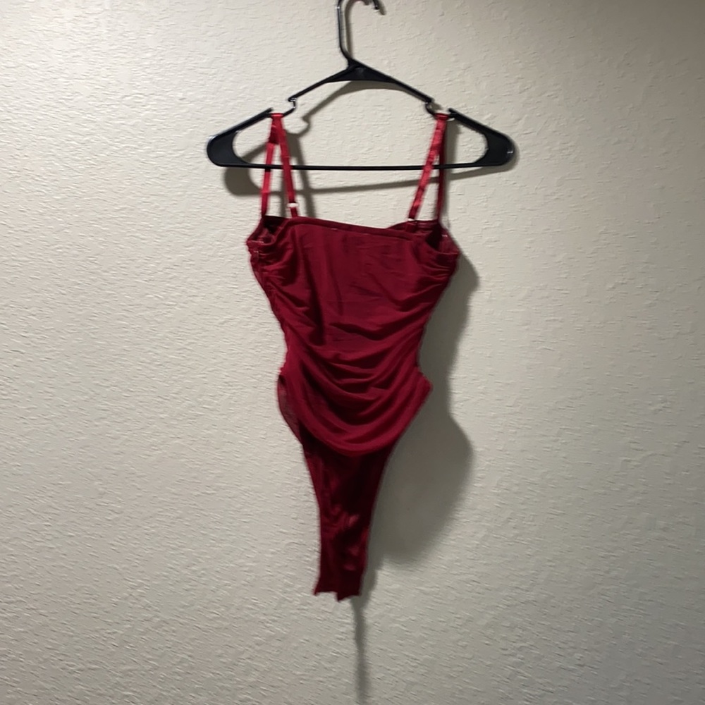 red bodysuit - Picture 3 of 5